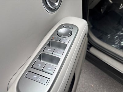 2026 Hyundai PALISADE HYBRID SEL 8 Passenger