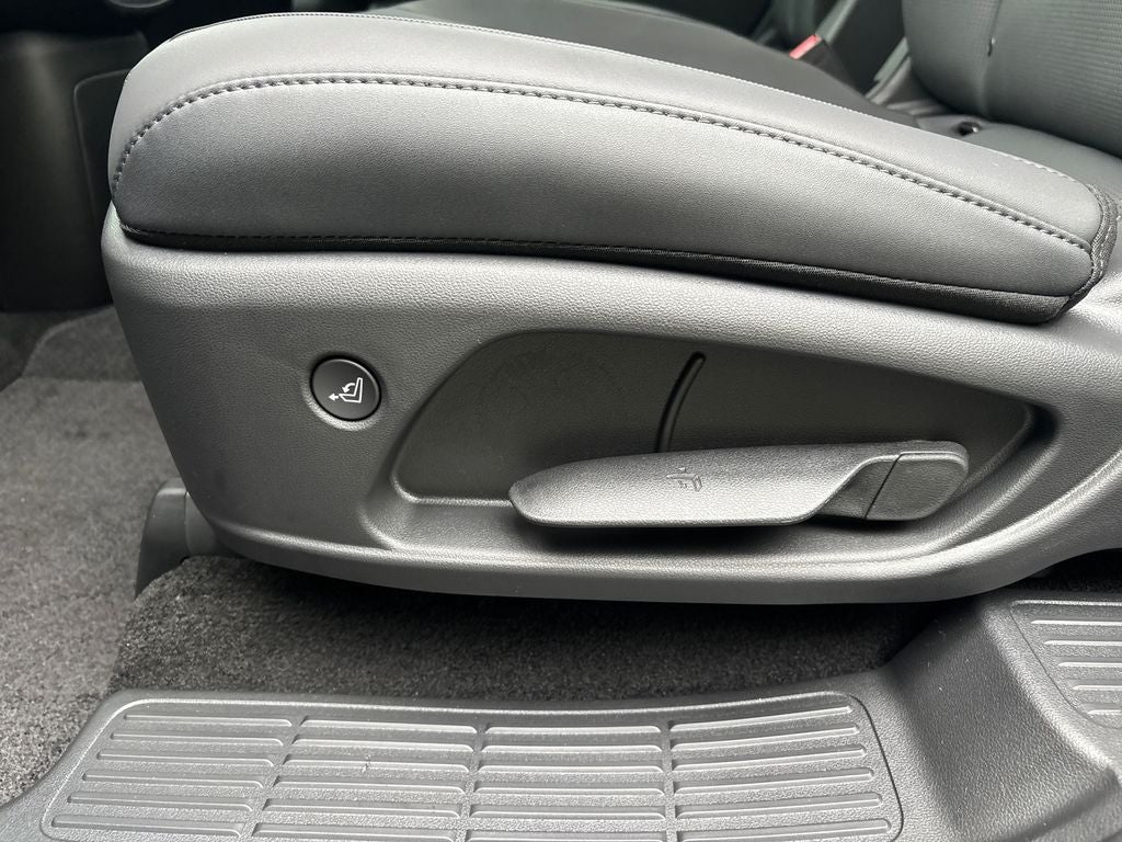 2027 Hyundai PALISADE SEL Premium 7 Passenger