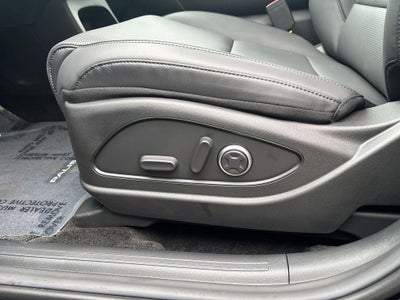 2027 Hyundai PALISADE SEL Premium 7 Passenger