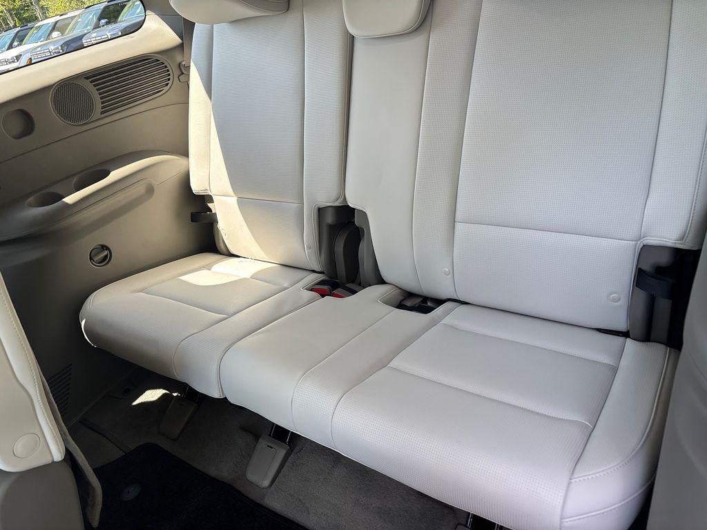 2027 Hyundai PALISADE SEL 7 Passenger