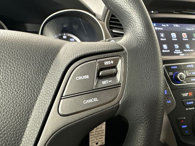 2018 Hyundai SANTA FE SE