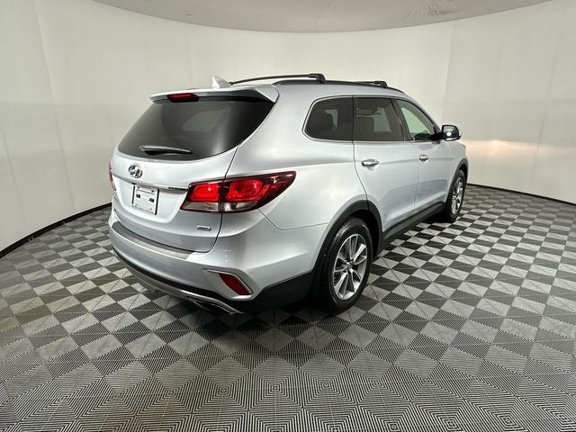 2018 Hyundai SANTA FE SE