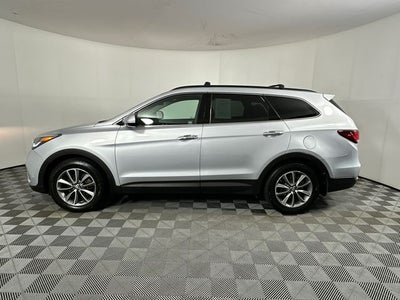 2018 Hyundai SANTA FE SE
