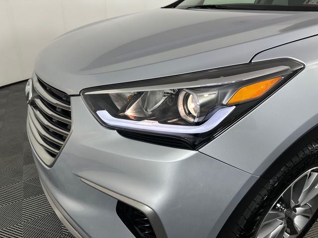 2018 Hyundai SANTA FE SE