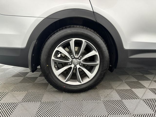 2018 Hyundai SANTA FE SE
