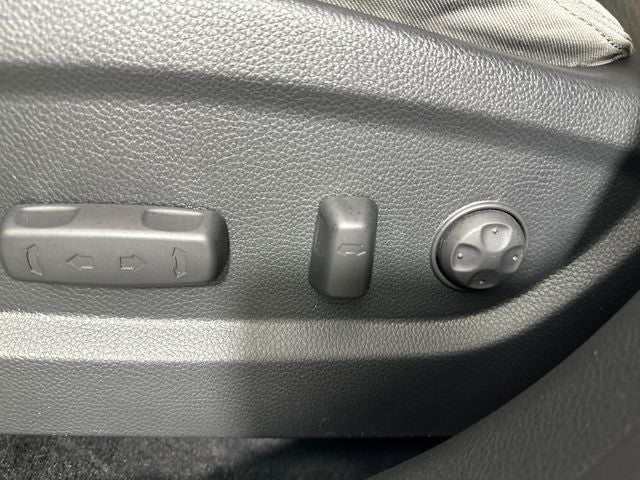 2018 Hyundai SANTA FE SE