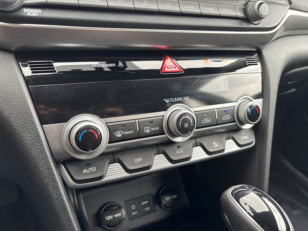 2020 Hyundai Elantra Value Edition - Photo 14