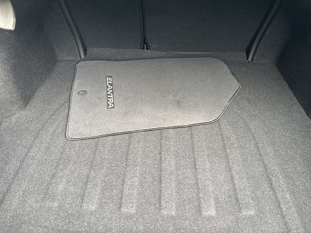 2020 Hyundai Elantra Value Edition - Photo 20