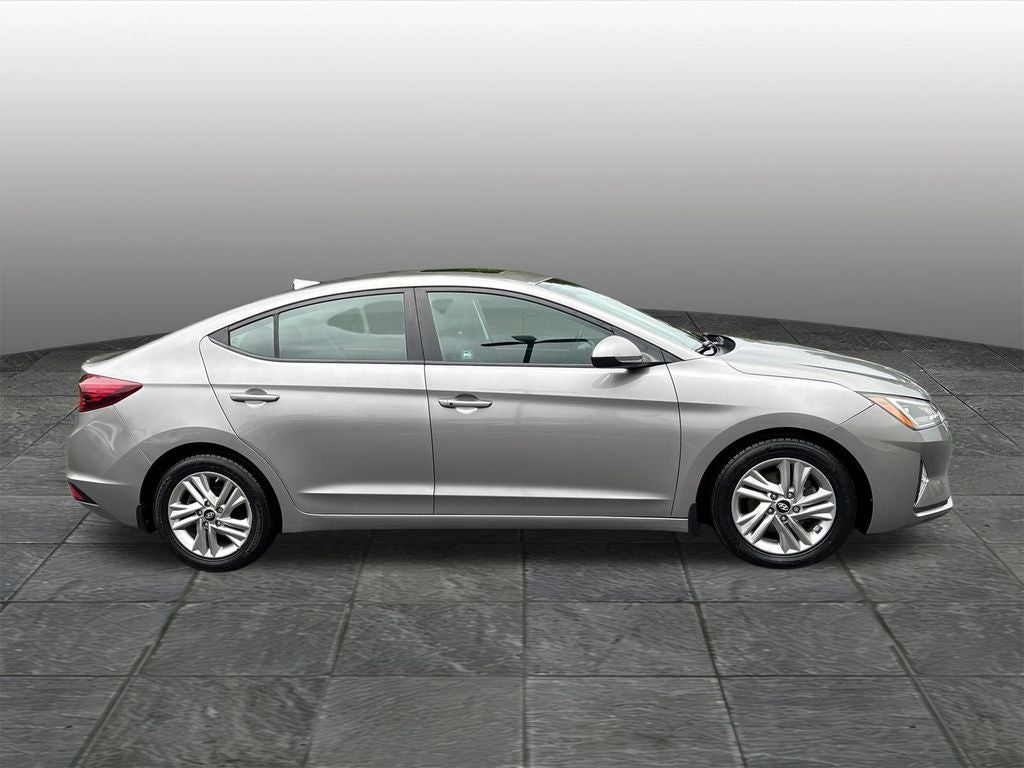 2020 Hyundai Elantra Value Edition - Photo 23