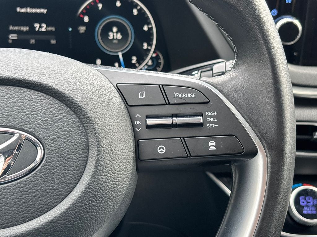 2023 Hyundai SONATA SEL