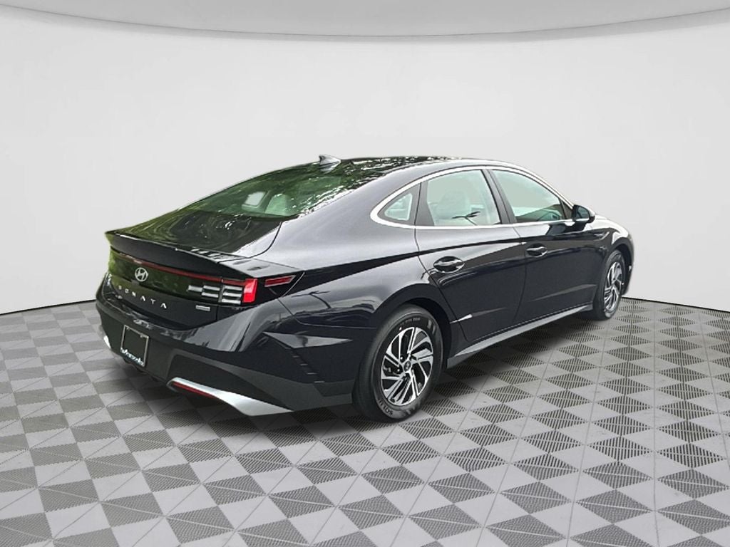 2026 Hyundai SONATA HYBRID Blue