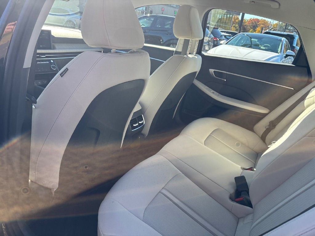 2027 Hyundai SONATA HYBRID Blue