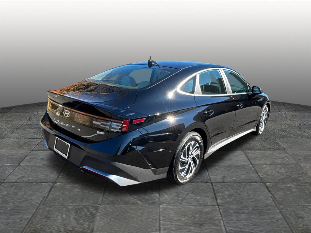 2027 Hyundai SONATA HYBRID Blue