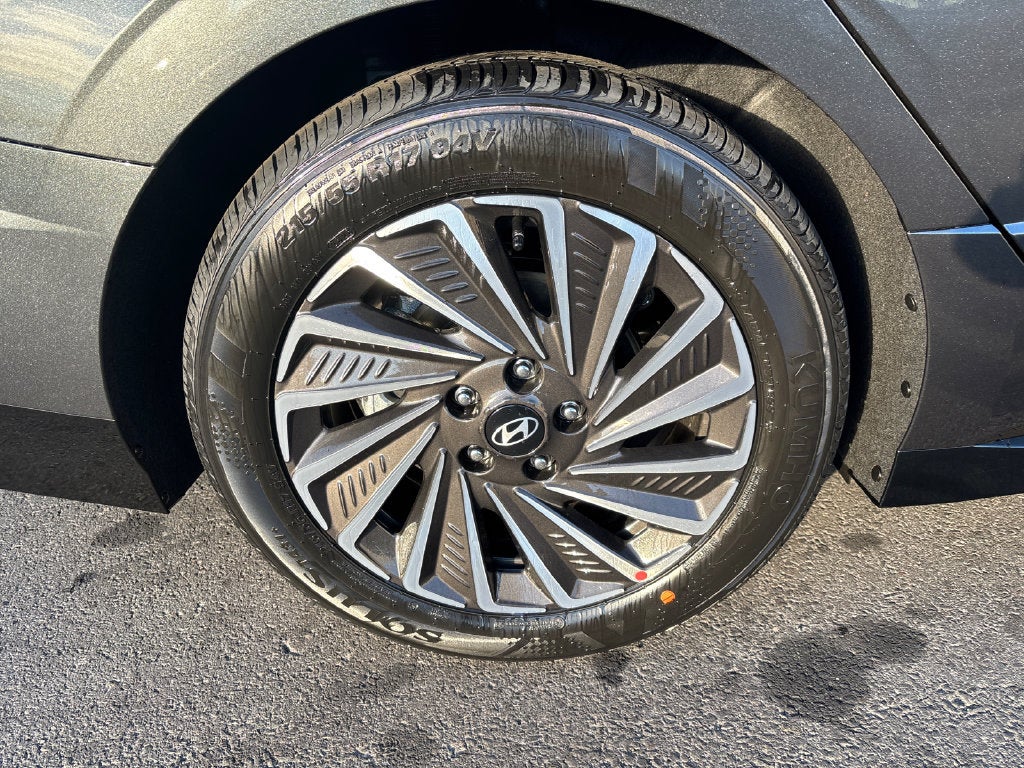 2027 Hyundai SONATA HYBRID SEL