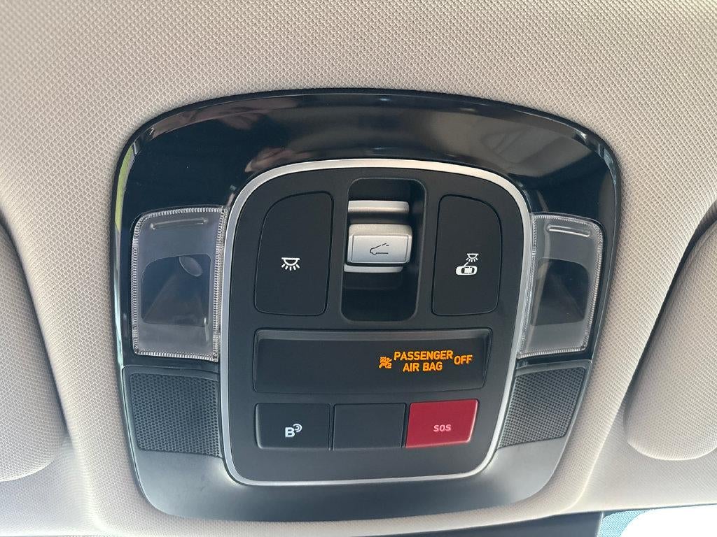 2027 Hyundai SONATA HYBRID Limited