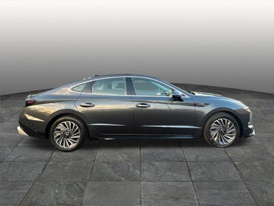 2027 Hyundai SONATA HYBRID Limited