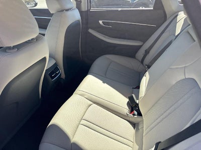 2027 Hyundai SONATA HYBRID Limited