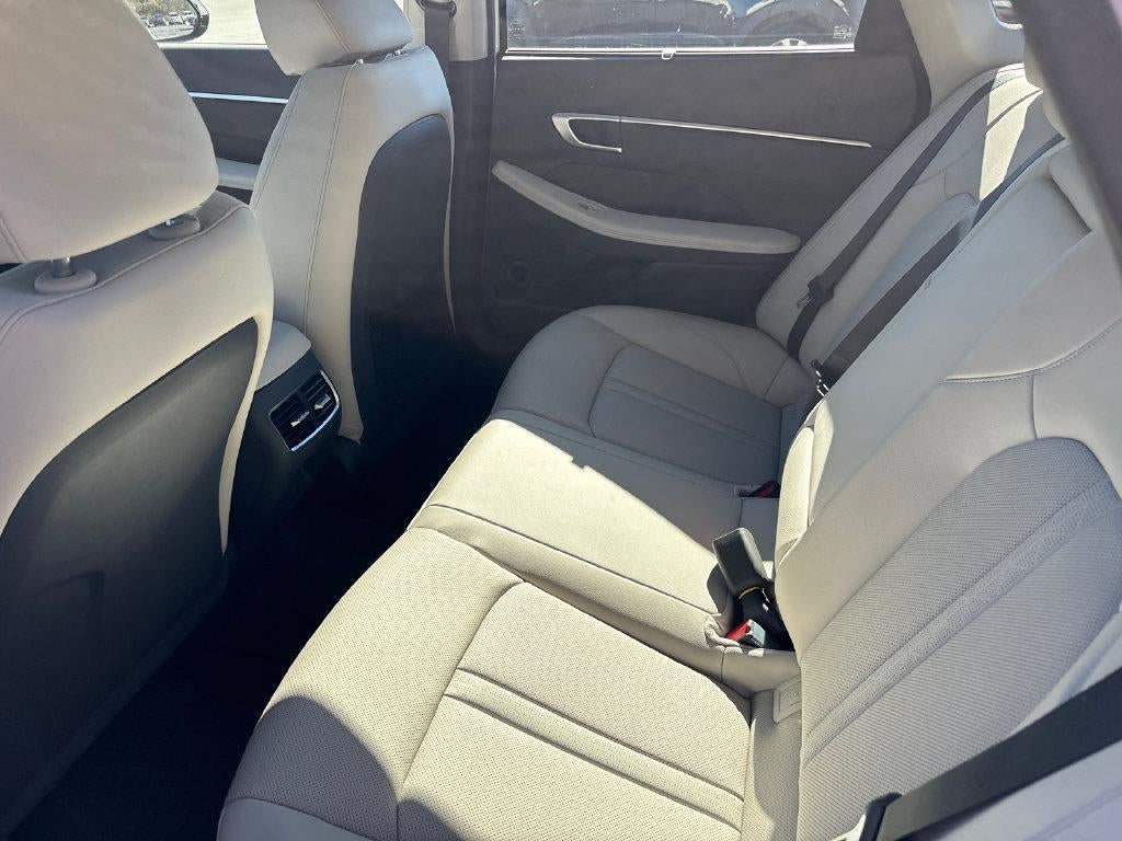 2027 Hyundai SONATA HYBRID Limited