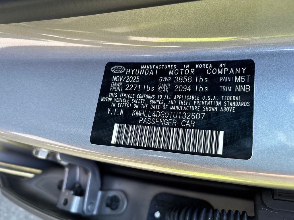 2026 Hyundai ELANTRA SE