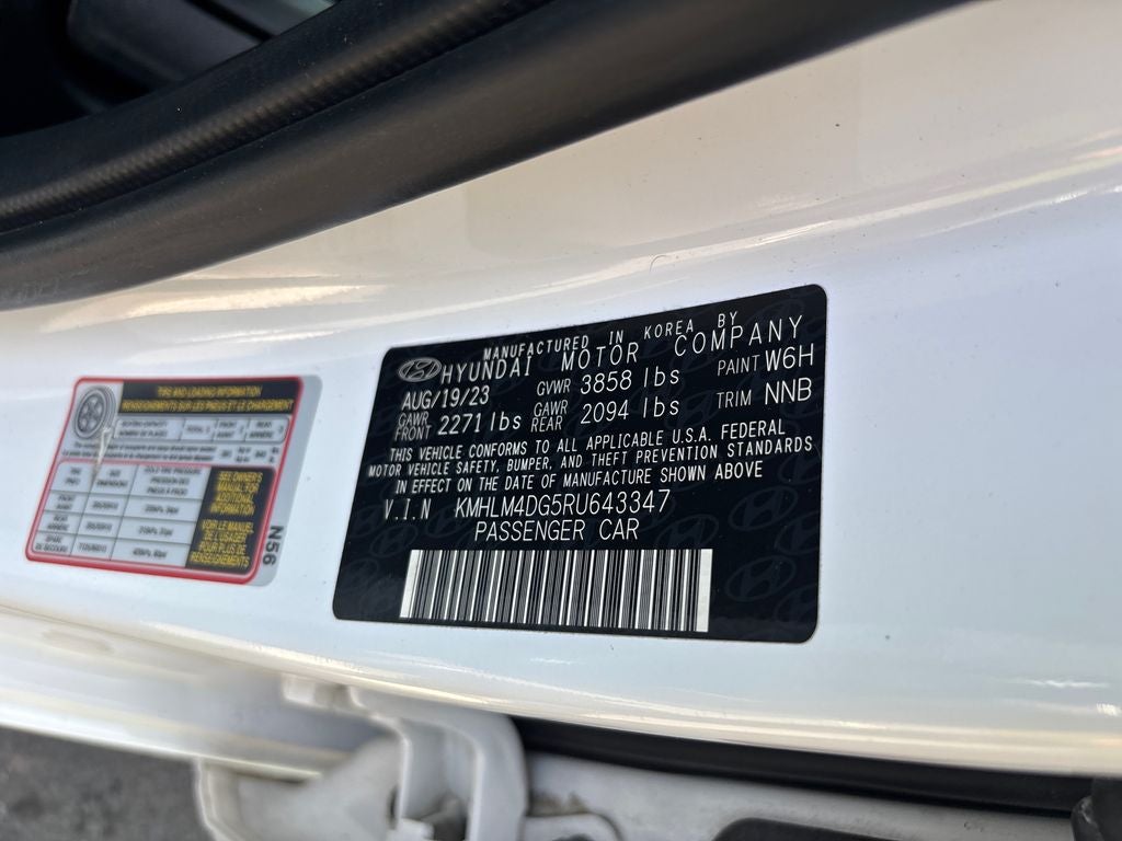 2024 Hyundai ELANTRA SEL