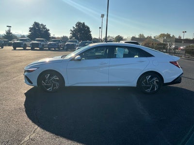 2026 Hyundai ELANTRA Limited