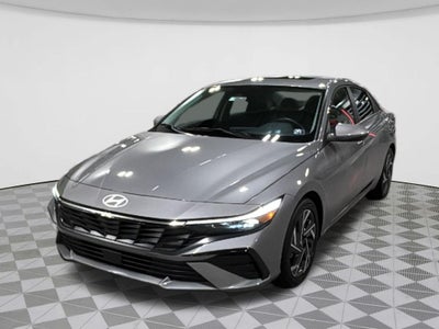 2025 Hyundai ELANTRA SEL Convenience