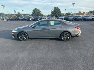 2025 Hyundai ELANTRA SEL Convenience