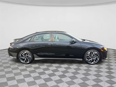 2025 Hyundai IONIQ 6 SEL