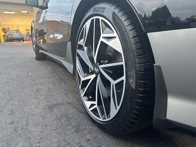 2025 Hyundai IONIQ 6 SEL