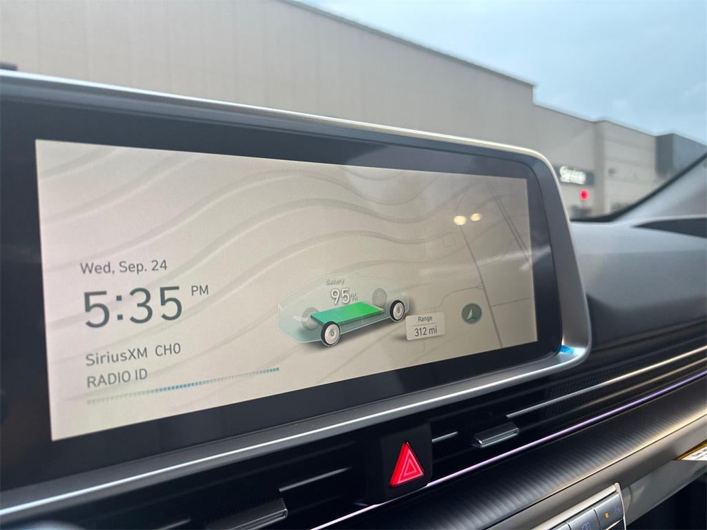 2025 Hyundai IONIQ 6 SEL