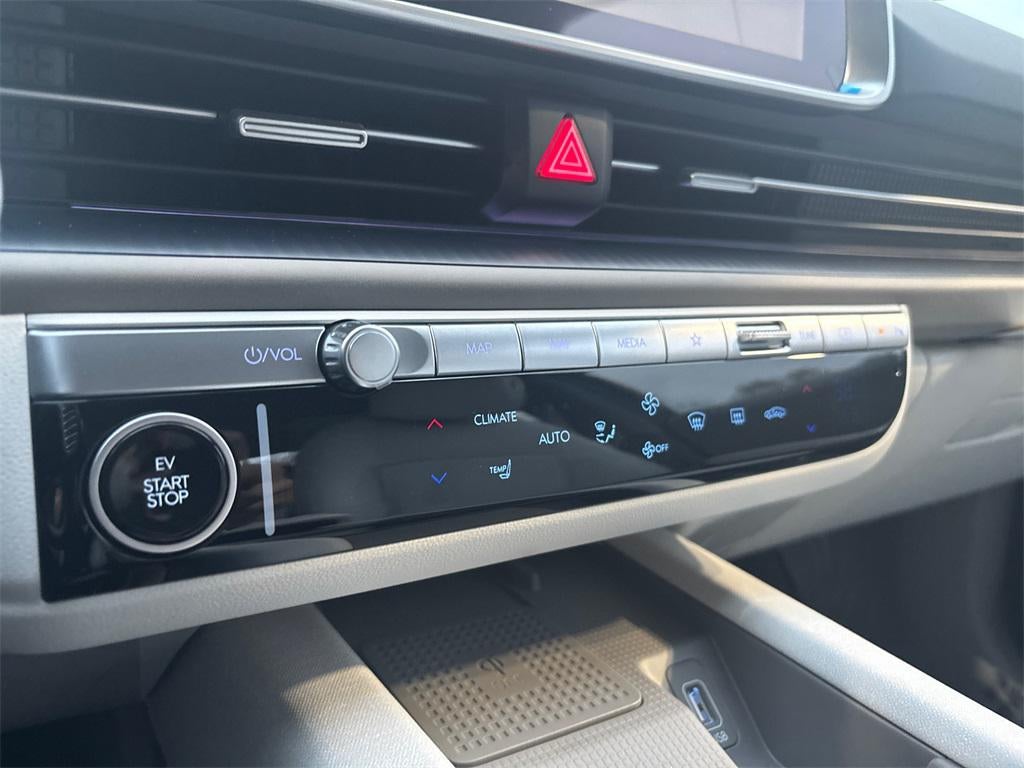 2025 Hyundai IONIQ 6 SEL