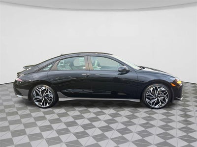 2025 Hyundai IONIQ 6 SEL