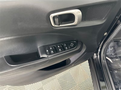 2021 Hyundai VENUE SE