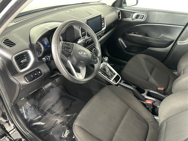 2021 Hyundai VENUE SE