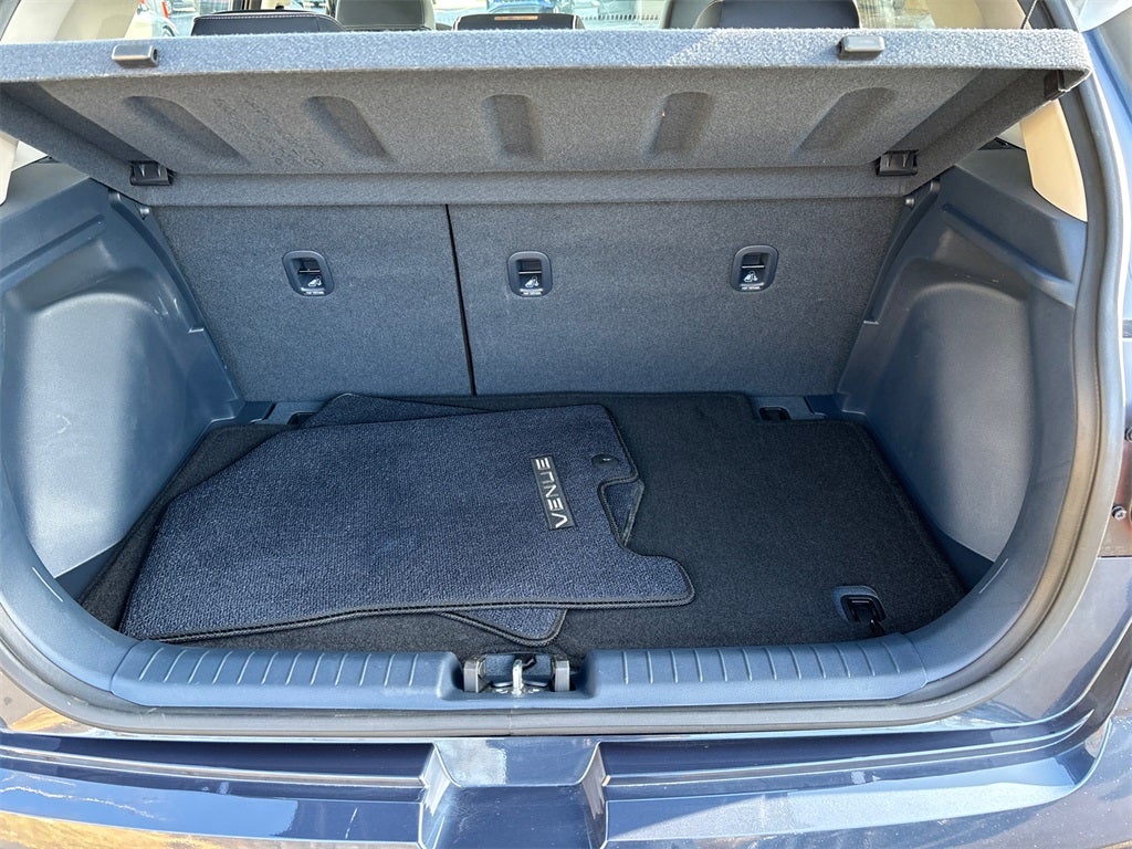 2025 Hyundai VENUE Limited