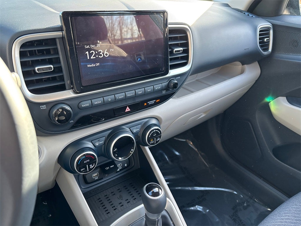 2025 Hyundai VENUE Limited