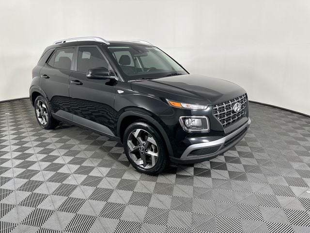 2022 Hyundai VENUE SEL