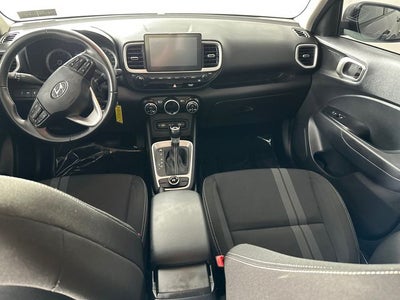 2022 Hyundai VENUE SEL