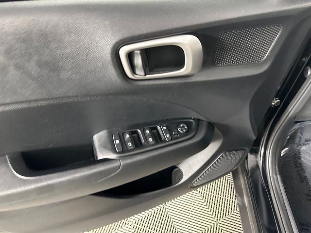 2022 Hyundai VENUE SEL