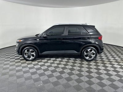 2022 Hyundai VENUE SEL
