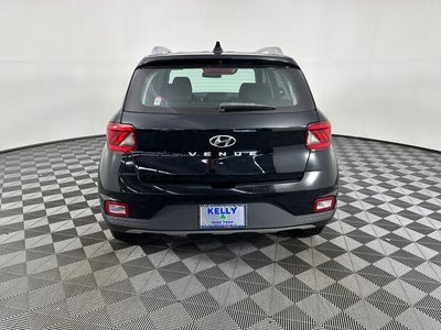 2022 Hyundai VENUE SEL
