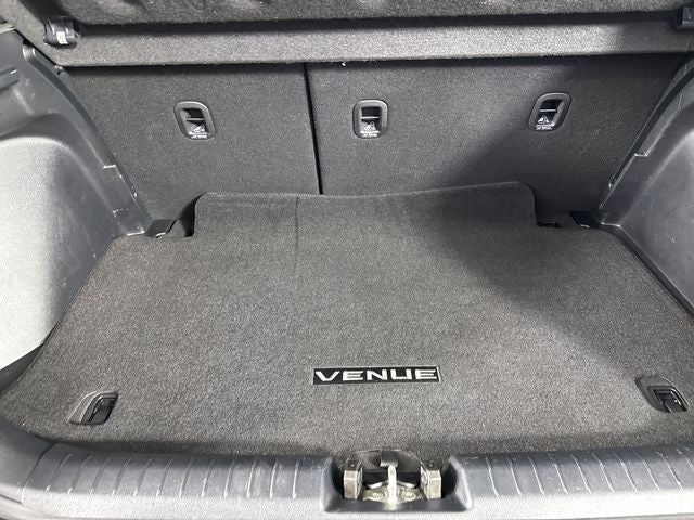2022 Hyundai VENUE SEL