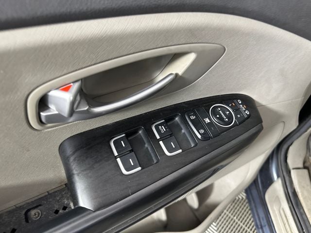2015 Kia Sedona LX