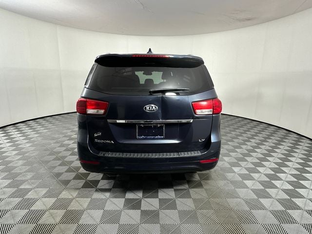 2015 Kia Sedona LX