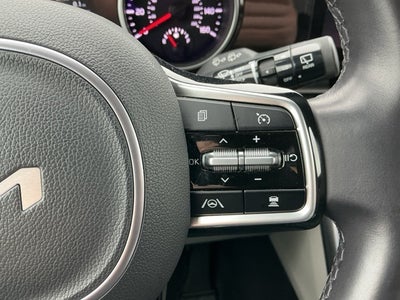 2023 Kia Carnival EX