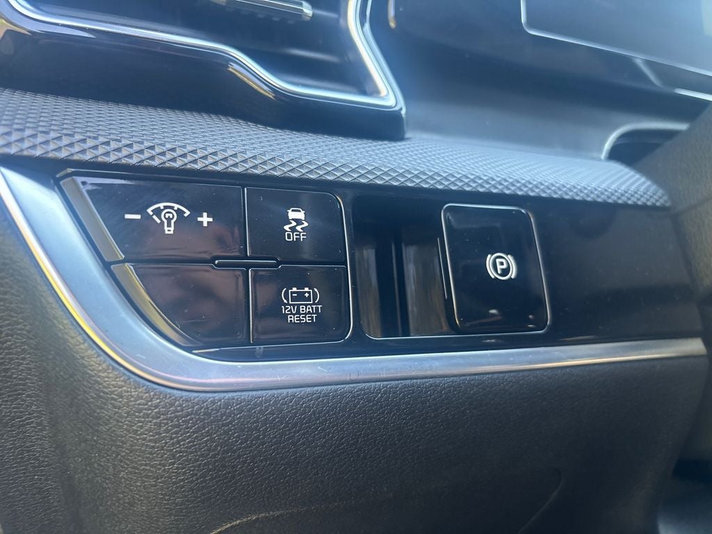 2023 Kia Sportage Hybrid LX
