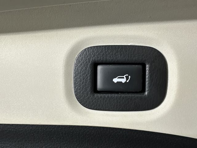 2018 Nissan Rogue SV Premium Package