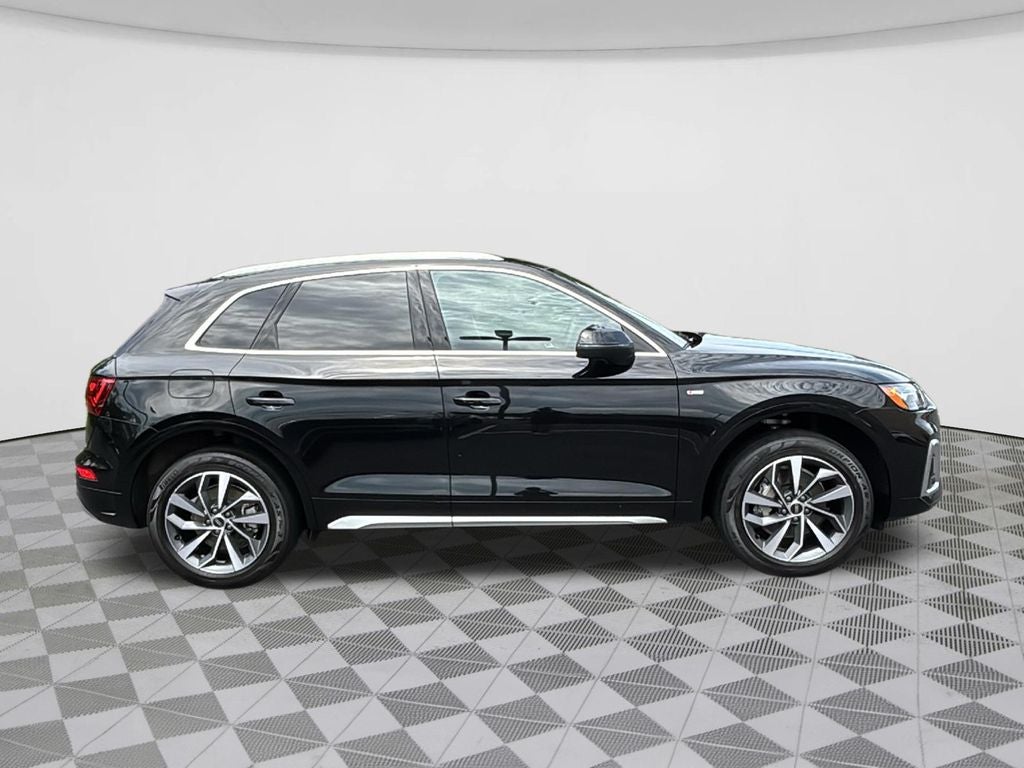 2023 Audi Q5 45 S line Premium quattro
