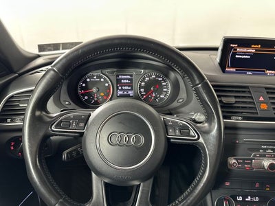 2016 Audi Q3 2.0T Prestige quattro