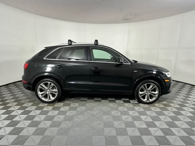 2016 Audi Q3 2.0T Prestige quattro